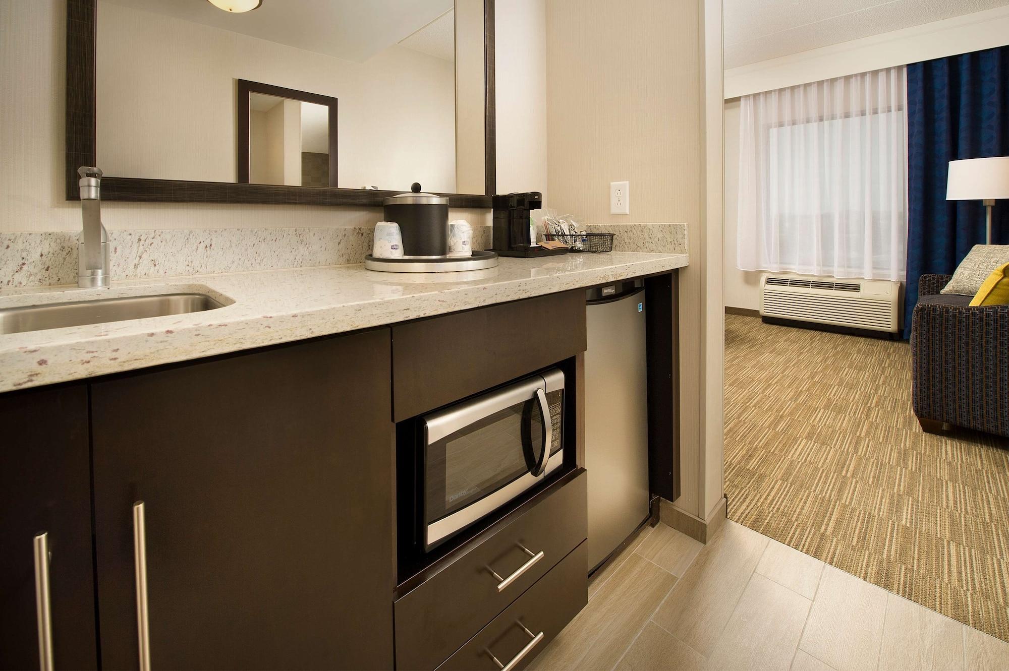 Hampton Inn & Suites Baltimore/Woodlawn Extérieur photo