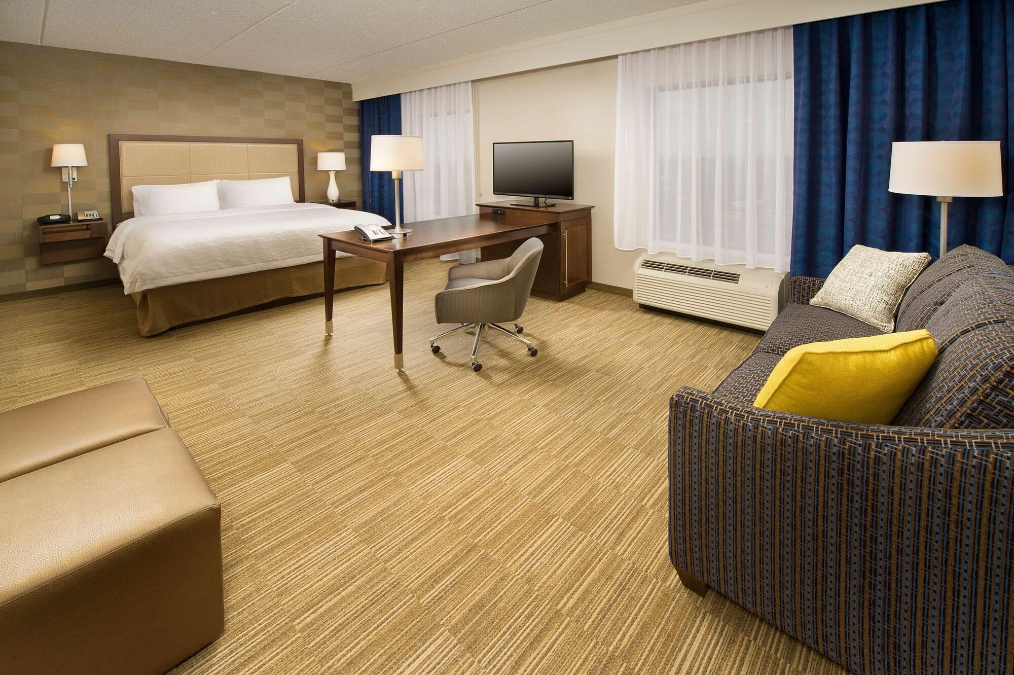 Hampton Inn & Suites Baltimore/Woodlawn Extérieur photo