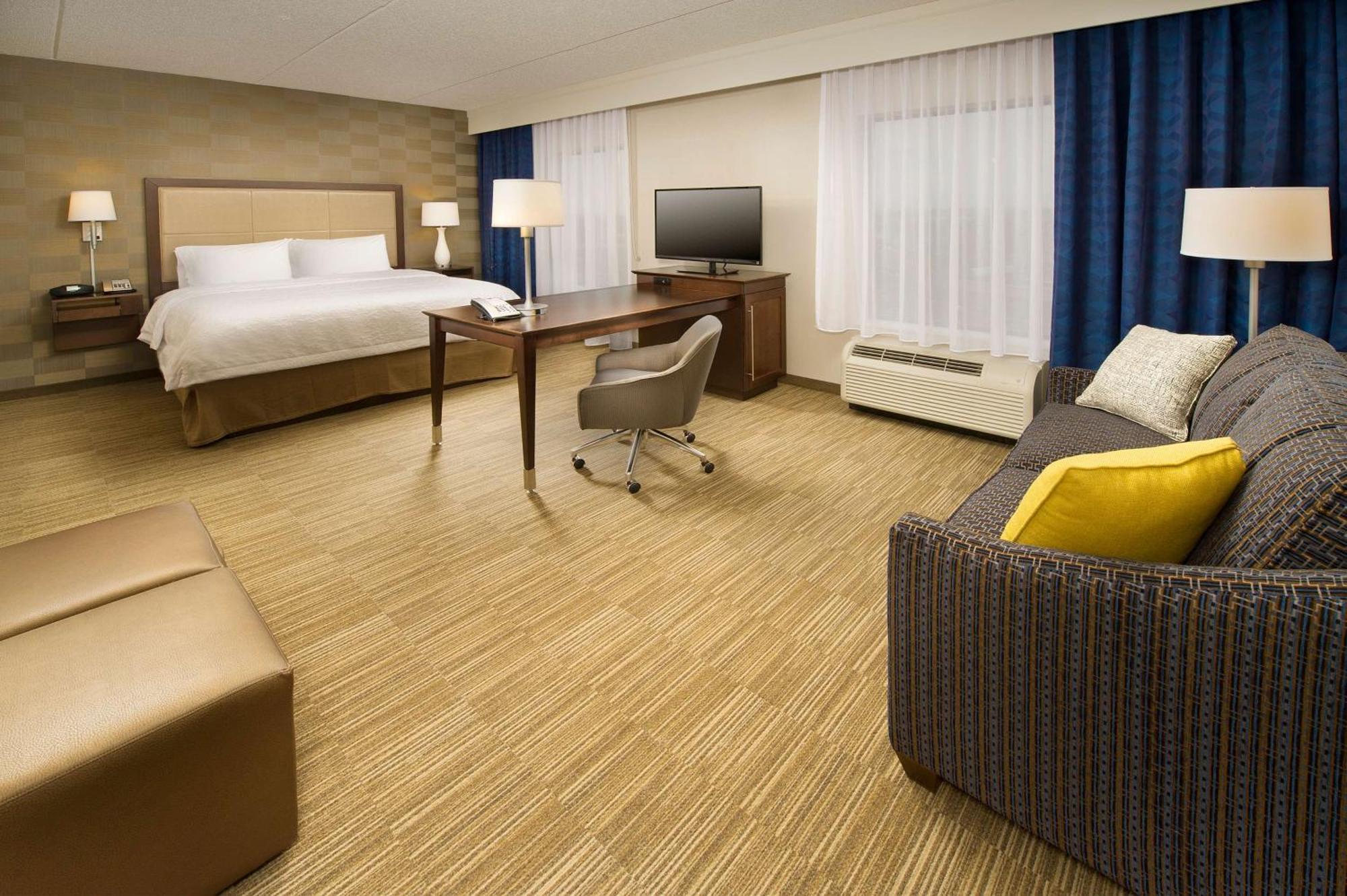 Hampton Inn & Suites Baltimore/Woodlawn Extérieur photo